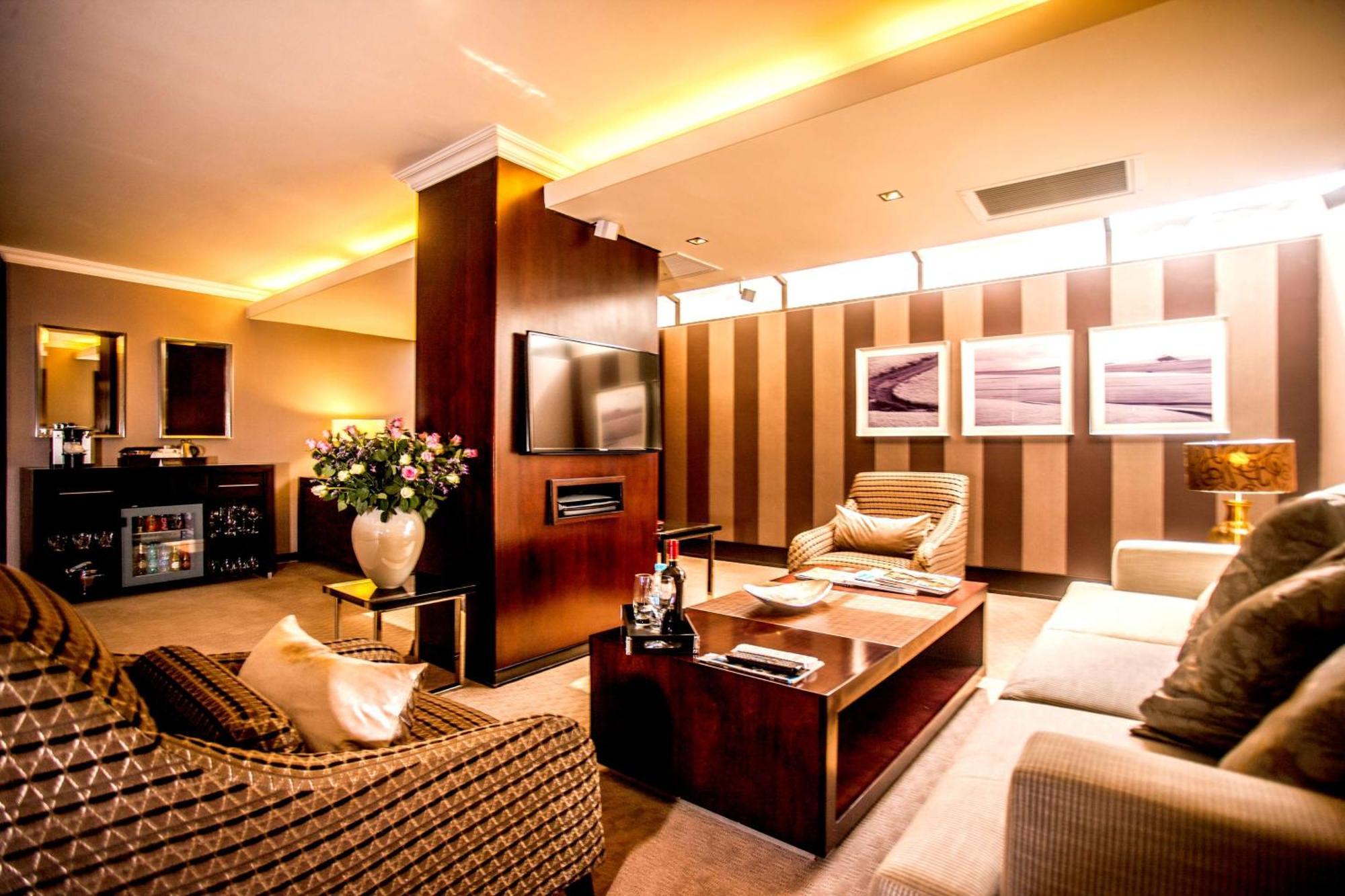 Southern Sun Pretoria-Noord Extérieur photo