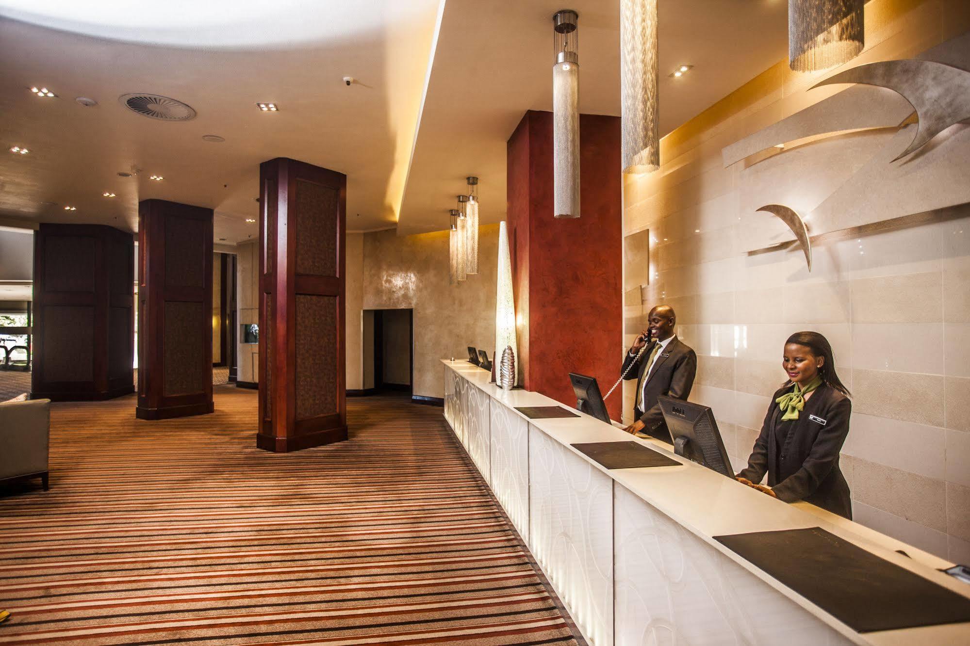 Southern Sun Pretoria-Noord Extérieur photo